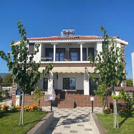 Guest House Costa 1 Karianí Buitenkant foto